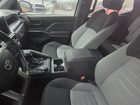Used 2025 Toyota 4Runner TRD Sport image 5