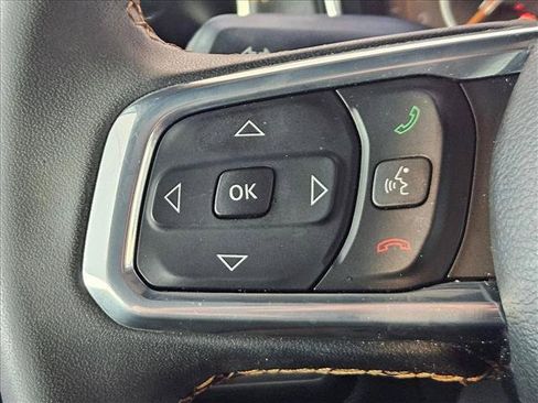 Used 2023 Jeep Gladiator Overland AWD/4WD image 20