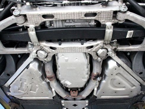 Used 2015 Chevrolet Corvette Z06 w/ Z07 Performance Package image 96