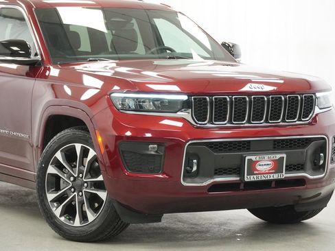 Certified 2023 Jeep Grand Cherokee L Overland image 3