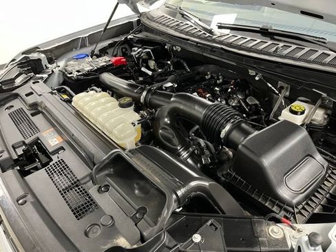 Used 2025 Ford Expedition Platinum AWD/4WD image 64