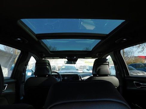 Used 2024 Kia Sportage X-Line image 11