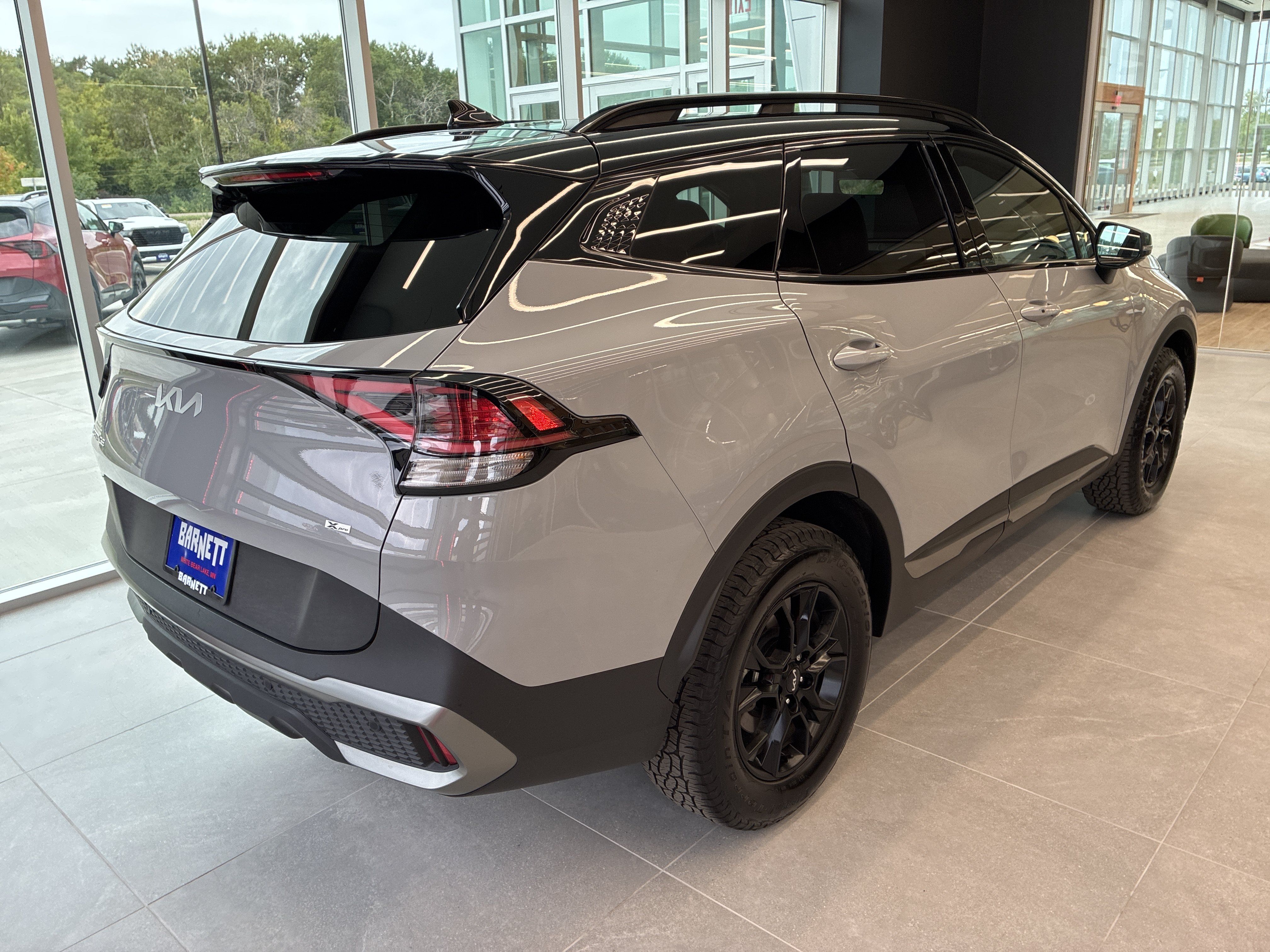 Certified 2023 Kia Sportage X-Pro AWD/4WD image 3