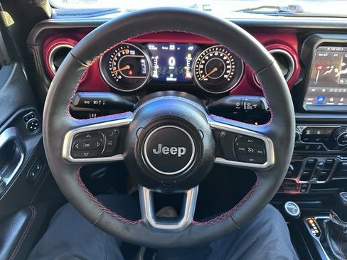 Used 2023 Jeep Gladiator Rubicon w/ Cold Weather Group image 26