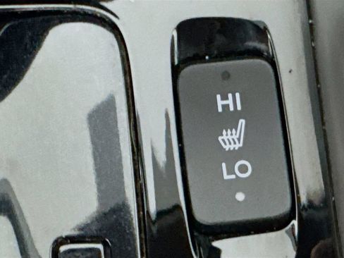 Used 2017 Honda Accord EX-L image 24