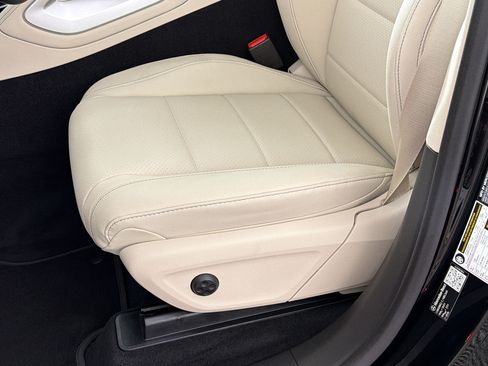 New 2026 Mercedes-Benz GLE 450 4MATIC image 14
