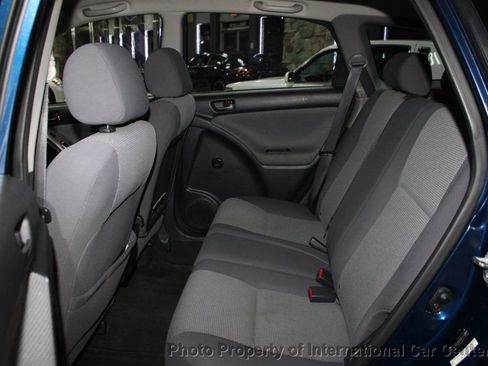 Used 2005 Toyota Matrix image 19