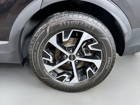 Used 2024 Kia Sportage EX AWD/4WD image 30