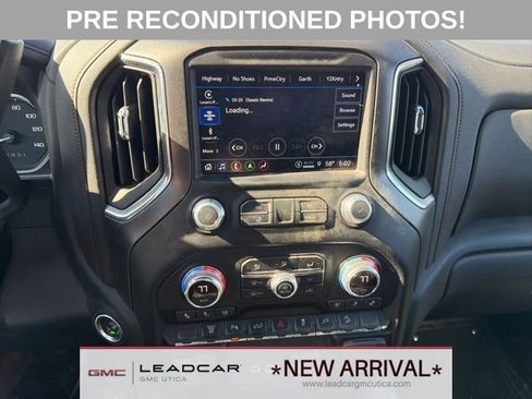 Used 2022 GMC Sierra 2500 AT4 w/ AT4 Preferred Package AWD/4WD image 21