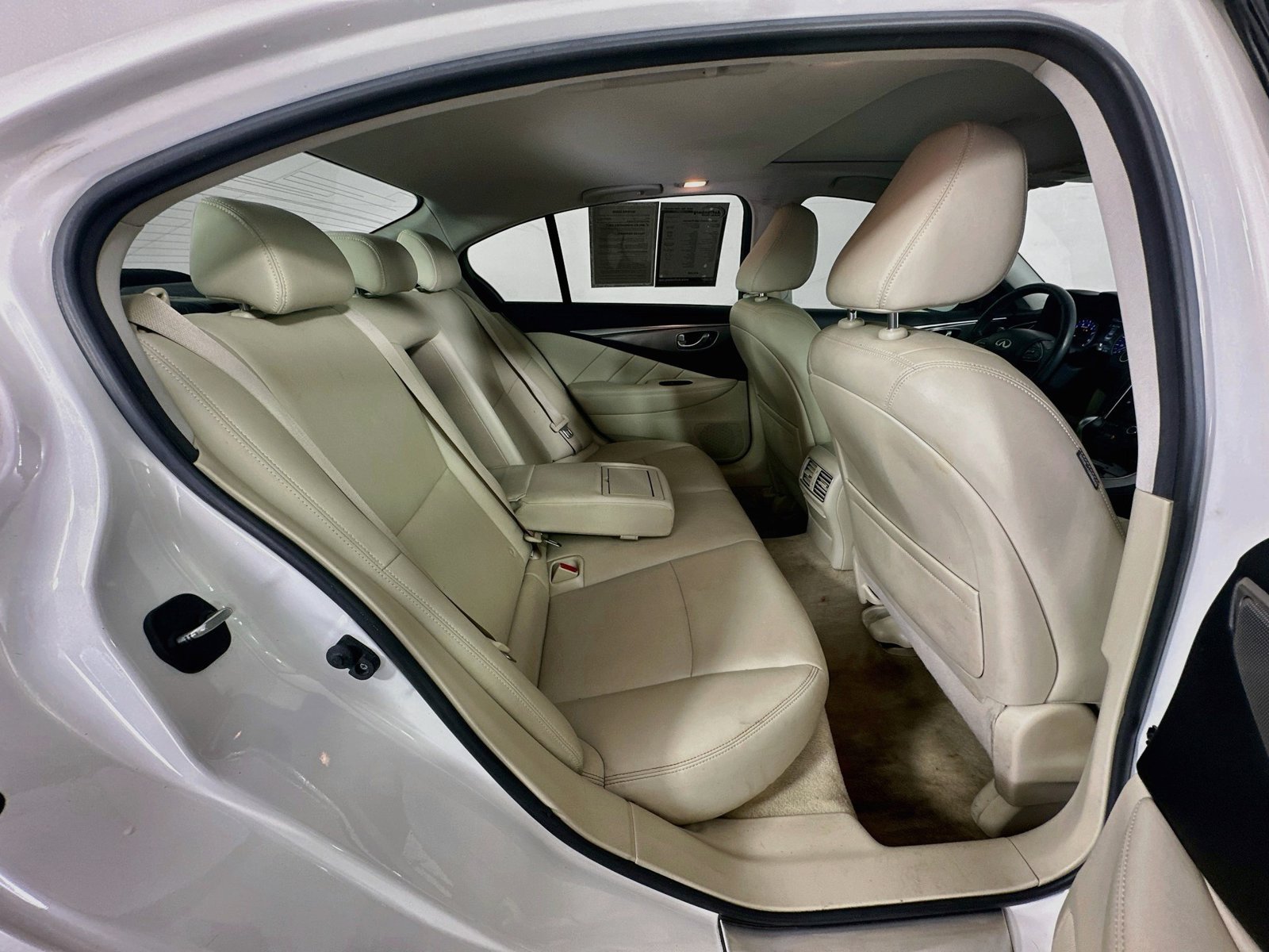 Used 2015 INFINITI Q50 Premium w/ Navigation Package AWD/4WD image 25