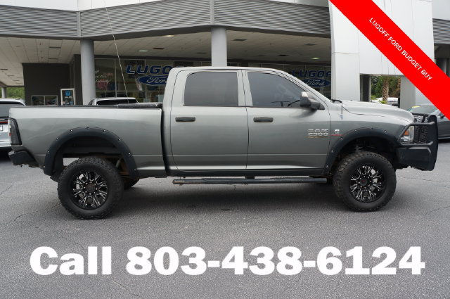 Used 2013 RAM 2500 Tradesman w/ Chrome Appearance Group AWD/4WD image 2