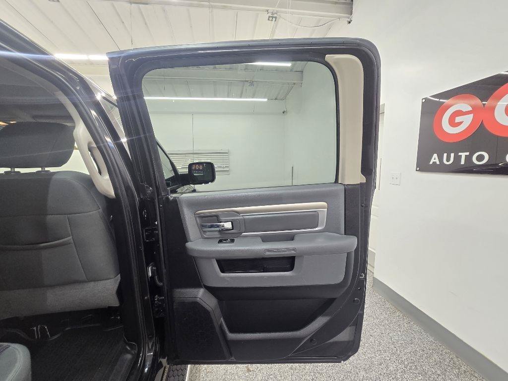Used 2016 RAM 1500 Lone Star RWD image 29