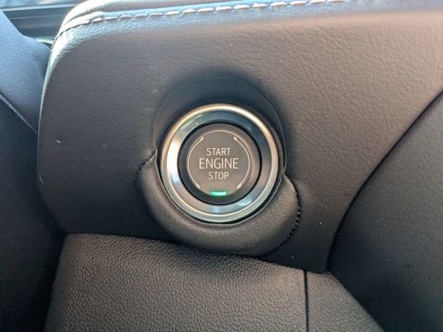 Used 2025 Chevrolet Suburban LT w/ Comfort Package image 20