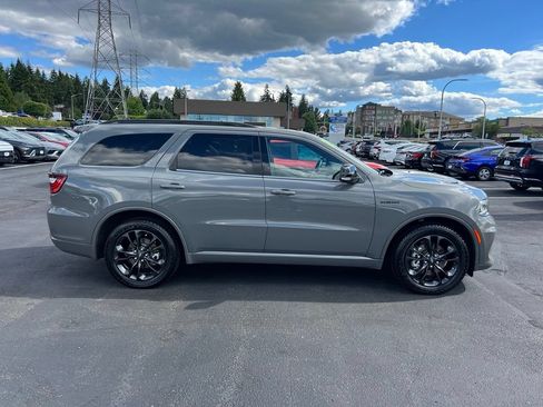 Used 2023 Dodge Durango R/T RWD image 5