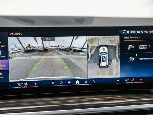 Used 2024 BMW X5 xDrive50e image 22