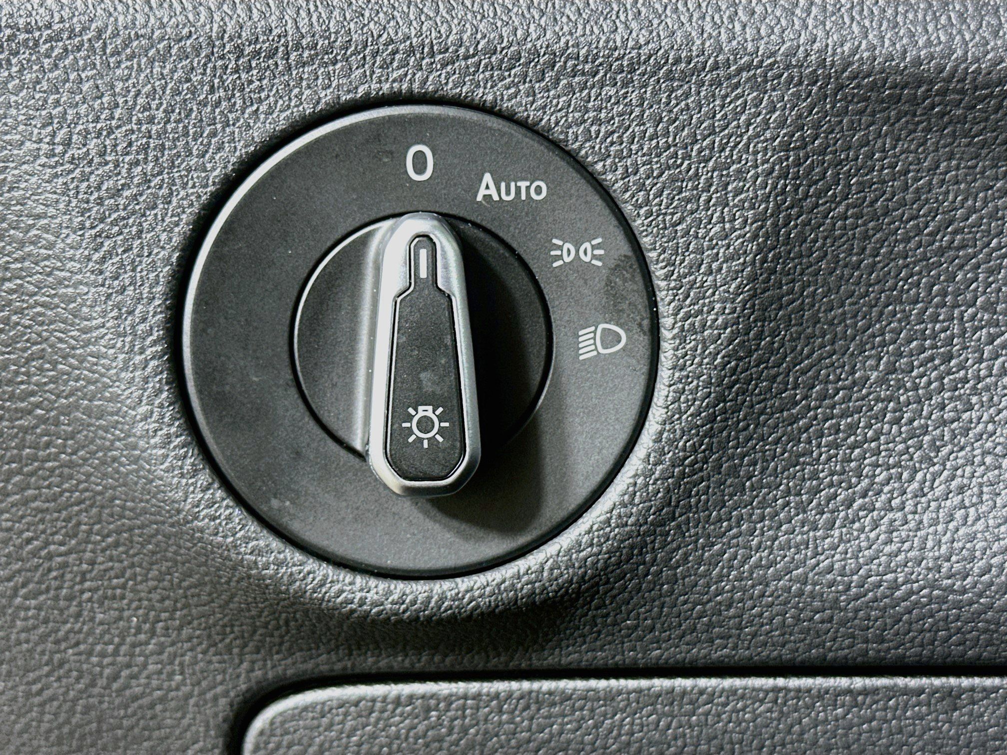 Used 2024 Volkswagen Jetta S FWD image 17