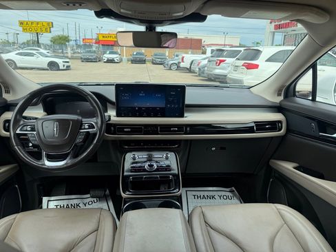 Used 2021 Lincoln Nautilus FWD w/ Equipment Group 101A image 11