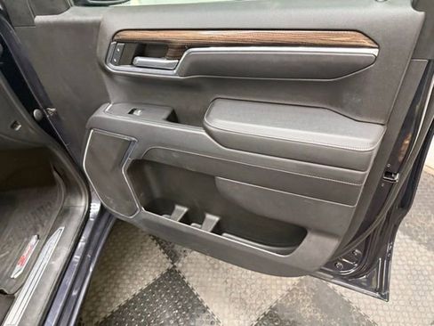 Used 2025 Chevrolet Silverado 1500 RST w/ Convenience Package II image 15