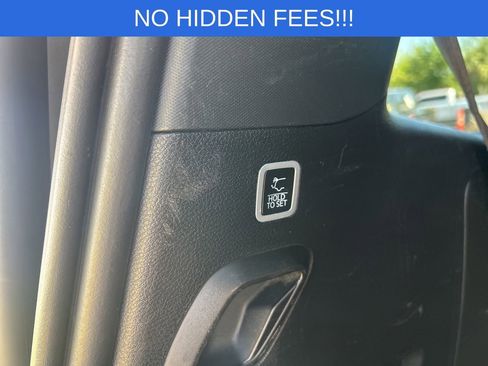 Used 2024 Jeep Wagoneer Series II w/ Flexible Seating Group image 14