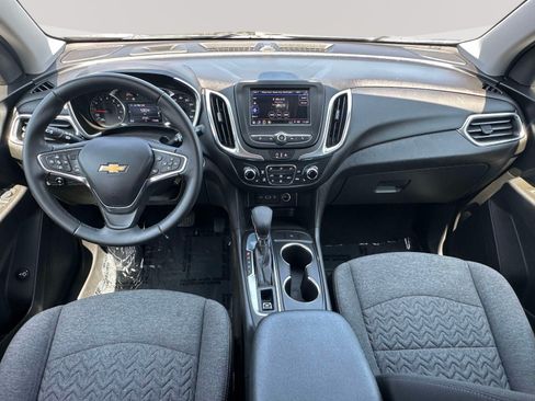 Used 2023 Chevrolet Equinox LT FWD image 7