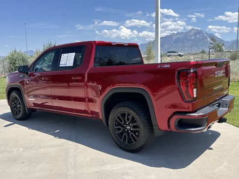 Used 2021 GMC Sierra 1500 Elevation w/ X31 Off-Road Package AWD/4WD image 3