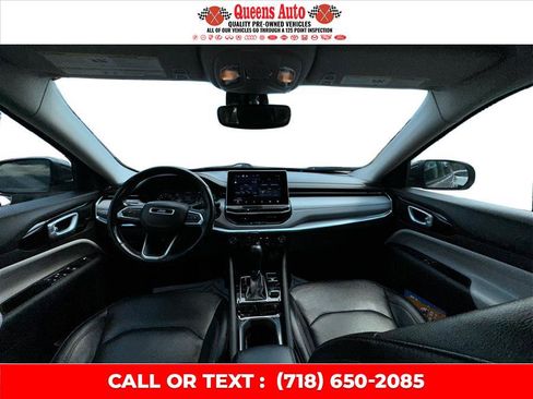 Used 2022 Jeep Compass Limited AWD/4WD image 35