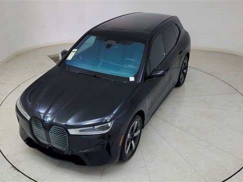 Used 2024 BMW iX xDrive50 w/ Sport Package image 76