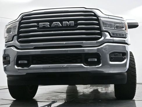 Used 2022 RAM 2500 Limited AWD/4WD image 48