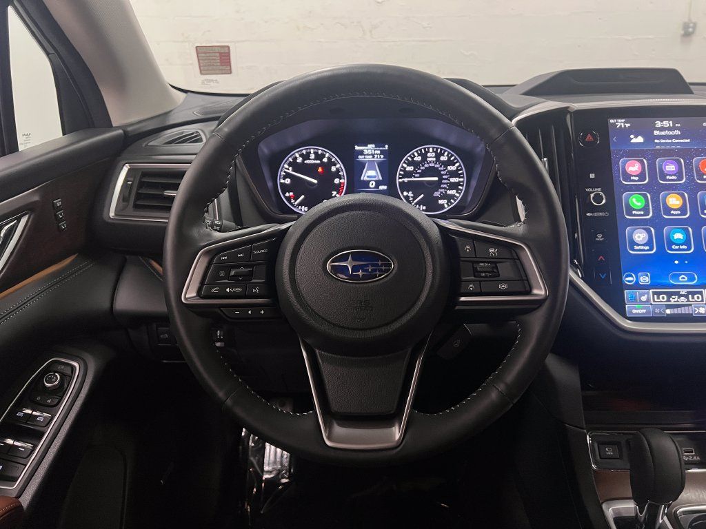 Used 2025 Subaru Ascent Touring AWD/4WD image 14