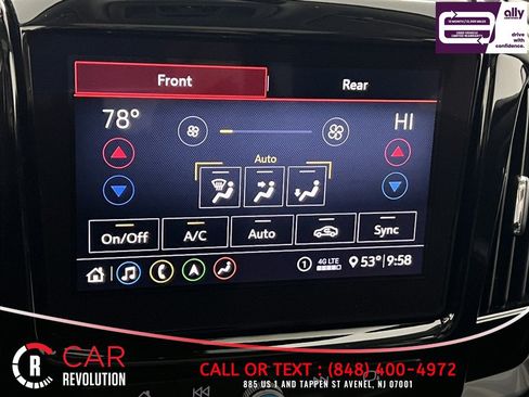 Used 2020 Chevrolet Traverse Premier w/ Redline Edition AWD/4WD image 25