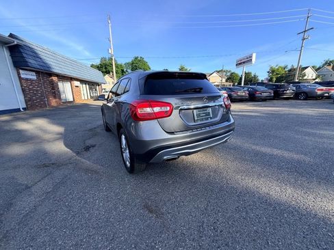 Used 2017 Mercedes-Benz GLA 250 4MATIC image 34