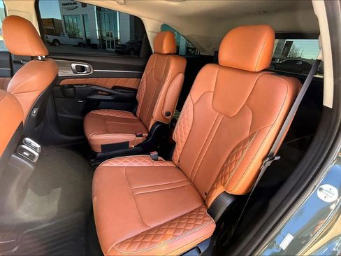 Used 2022 Kia Sorento SX Prestige w/ Rust Color Package image 20
