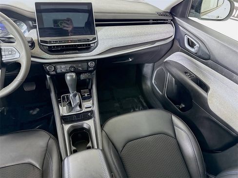 Used 2022 Jeep Compass Latitude w/ Sun and Sound Group image 27