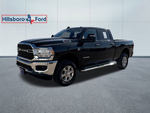 Used 2023 RAM 2500 Big Horn w/ Level 1 Equipment Group AWD/4WD image 1