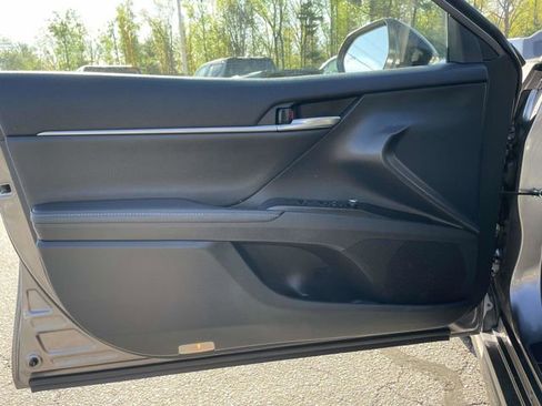 Used 2024 Toyota Camry XSE image 17