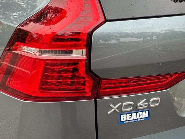 Used 2020 Volvo XC60 T5 Inscription w/ Protection Package AWD/4WD image 13