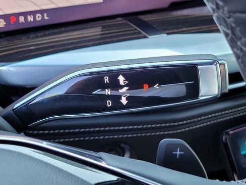 New 2025 Cadillac Escalade Premium Luxury image 19