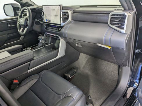New 2025 Toyota Tundra Platinum image 6