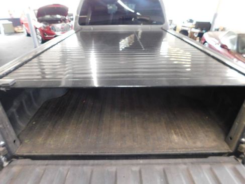 Used 2012 Ford F250 XLT AWD/4WD image 11