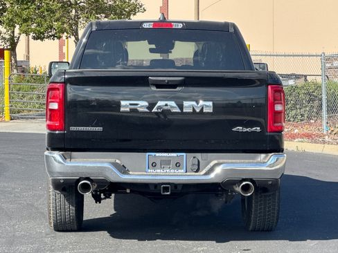 New 2026 RAM 1500 Big Horn AWD/4WD image 4