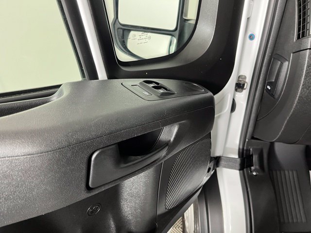 Used 2025 RAM ProMaster 2500 w/ U-Haul Equipment Group FWD image 13
