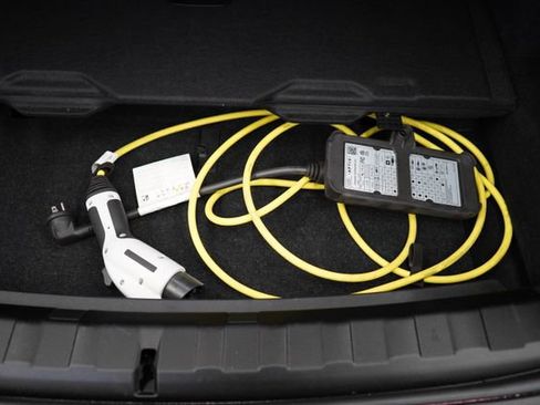 Used 2023 BMW 330e xDrive w/ Premium Package AWD/4WD image 82