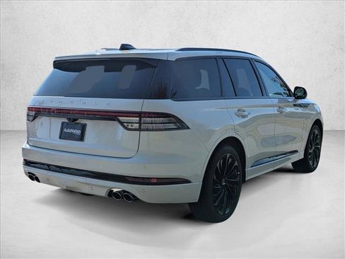 New 2026 Lincoln Aviator Reserve w/ Luxury Package image 8