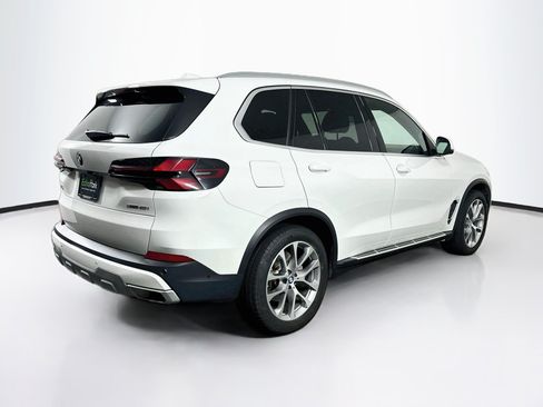 Used 2026 BMW X5 xDrive40i AWD/4WD image 9
