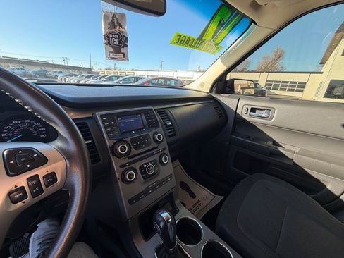 Used 2017 Ford Flex SE FWD image 41