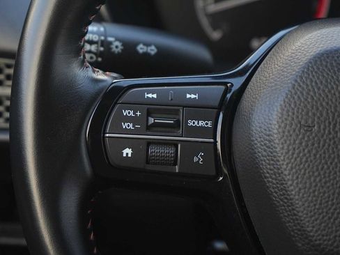 Certified 2025 Honda HR-V Sport image 17