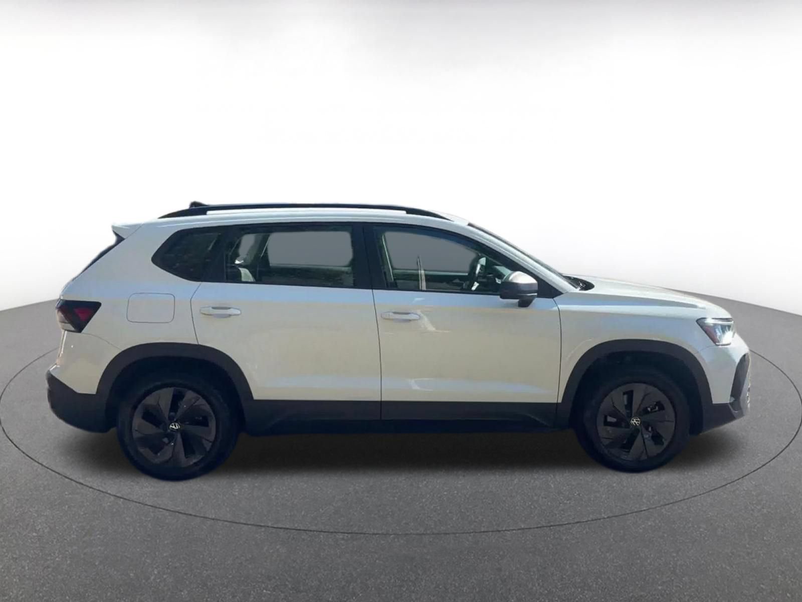 Used 2026 Volkswagen Taos S FWD image 15