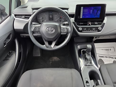 Used 2024 Toyota Corolla LE FWD image 10