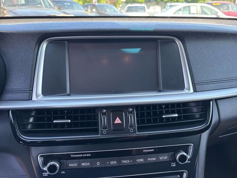Used 2019 Kia Optima LX FWD image 16