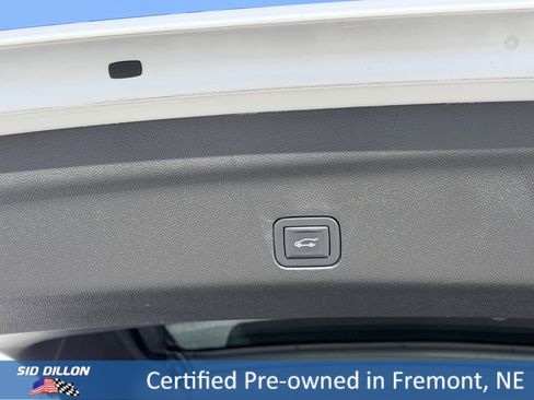 Used 2023 GMC Yukon Denali Ultimate image 7